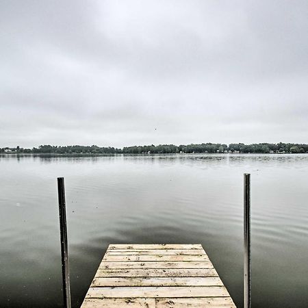 Cozy Amish Country Cabin On Shipshewana Lake! 외부 사진